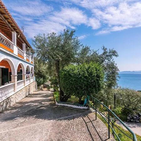 Vallias Seaview 2bd By Konnect, Nissaki Apartament